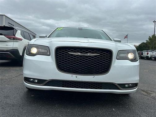 2017 Chrysler 300 S