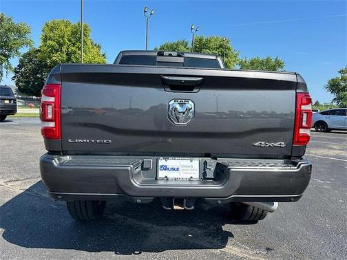 2024 RAM 2500 Limited Crew Cab 4x4 6'4' Box