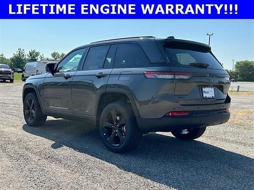 2025 Jeep Grand Cherokee Altitude