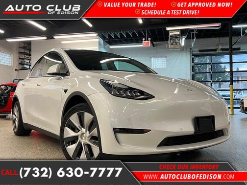 2022 Tesla Model Y Long Range Dual Motor All-Wheel Drive