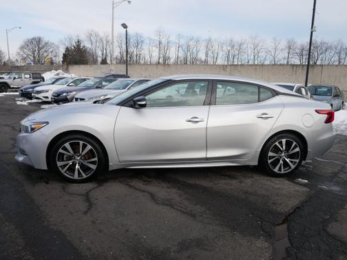 2017 Nissan Maxima 3.5 SV