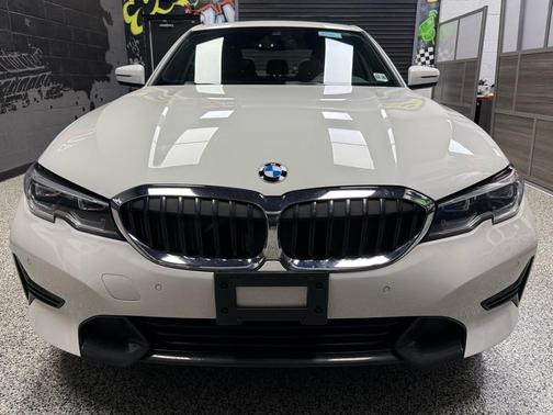 2022 BMW 330 xDrive