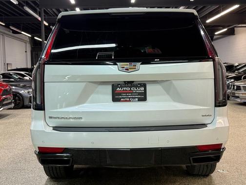 2022 Cadillac Escalade Sport