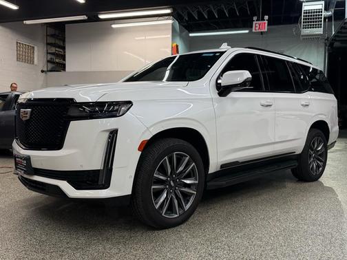 2022 Cadillac Escalade Sport