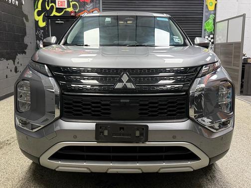 2023 Mitsubishi Outlander SE 2.5 2WD