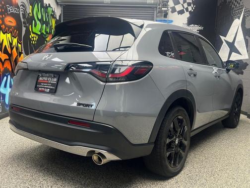 Urban Gray Pearl (ge) 2023 Honda HR-V AWD Sport