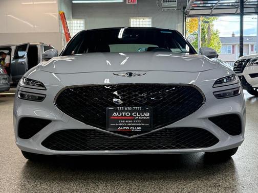 2023 Genesis G70 2.0T AWD