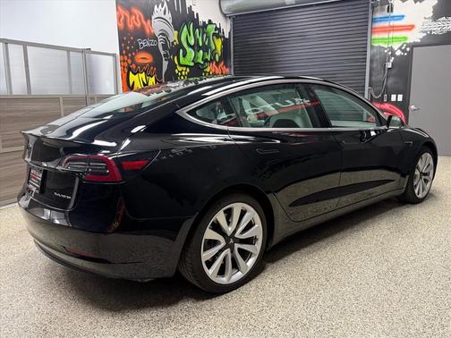 2020 Tesla Model 3 Long Range