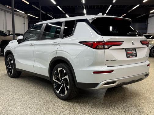2023 Mitsubishi Outlander SE 2.5 S-AWC