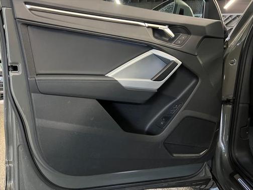 2023 Audi Q3 quattro S line Premium 45 TFSI