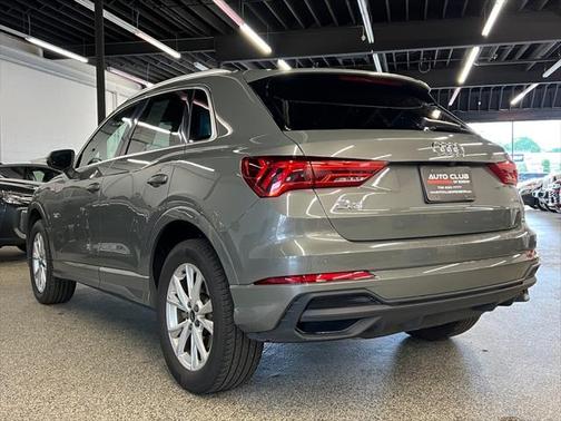 2023 Audi Q3 quattro S line Premium 45 TFSI