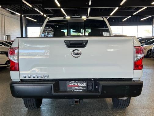 2022 Nissan Titan S
