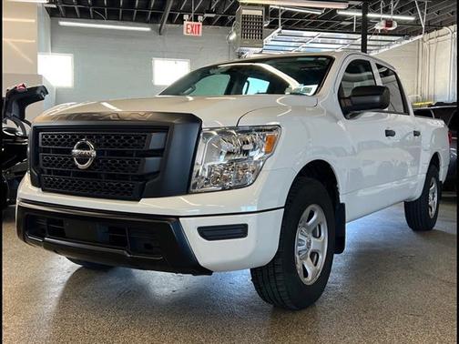 2022 Nissan Titan S