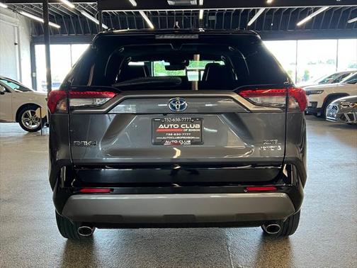 2021 Toyota RAV4 Hybrid SE