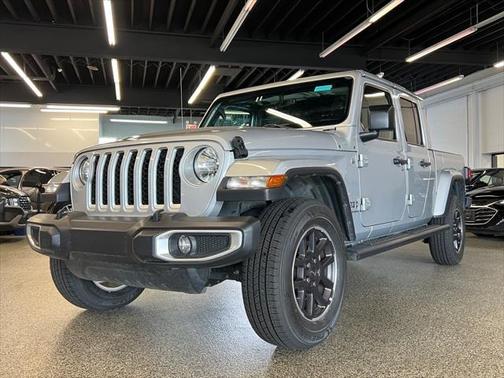 2023 Jeep Gladiator Overland