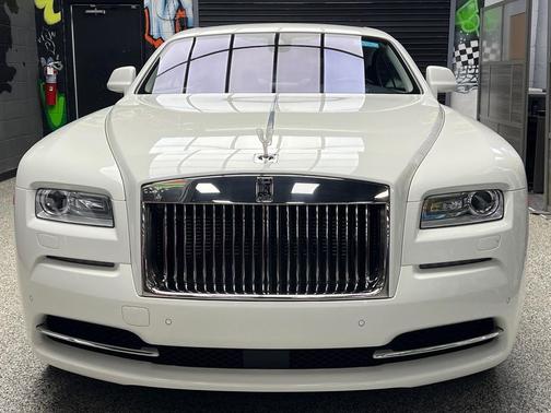 English White (wr33) 2014 Rolls-Royce Wraith