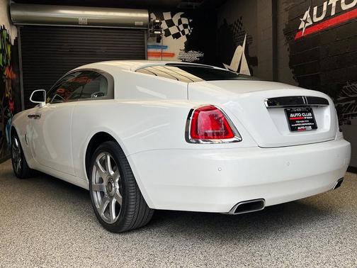English White (wr33) 2014 Rolls-Royce Wraith