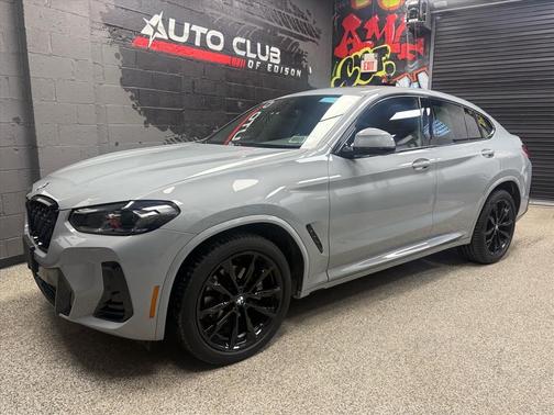 2023 BMW X4 xDrive30i