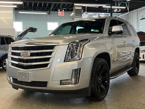2016 Cadillac Escalade Premium