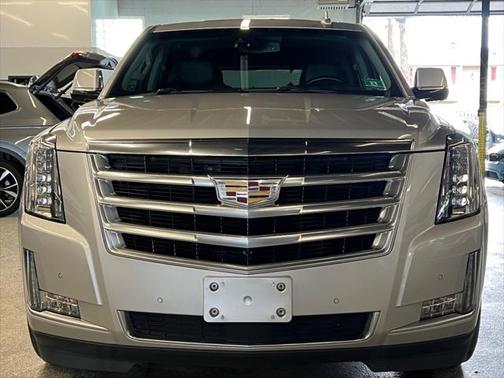 2016 Cadillac Escalade Premium