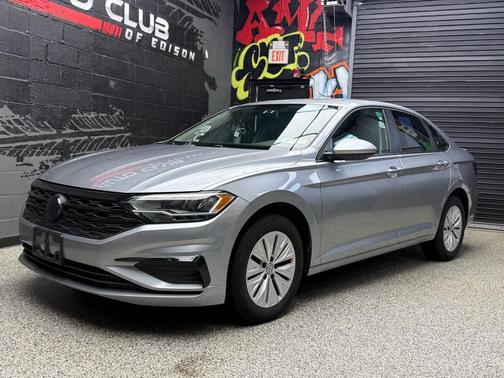 Pyrite Silver Metallic (k2k2) 2019 Volkswagen Jetta 1.4T S