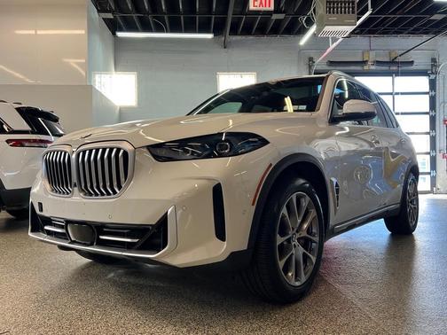 2025 BMW X5 xDrive40i