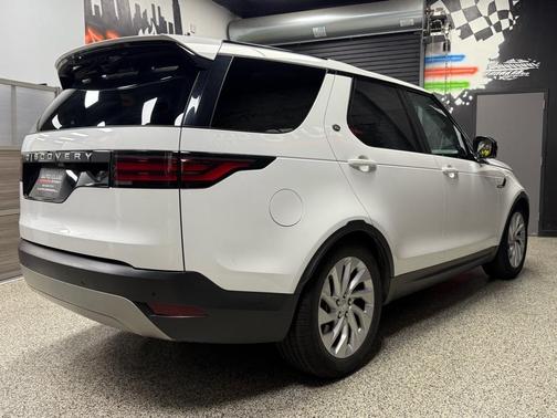 2024 Land Rover Discovery AWD P300 S 4dr SUV