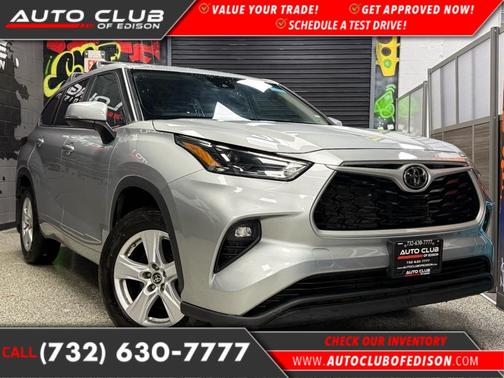 2023 Toyota Highlander LE