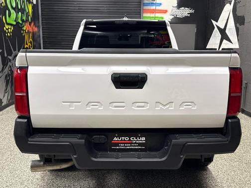 2025 Toyota Tacoma SR