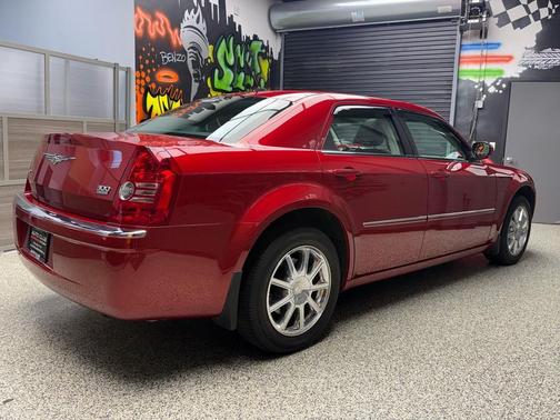 Inferno Red Crystal Pearlcoat 2008 Chrysler 300 Limited