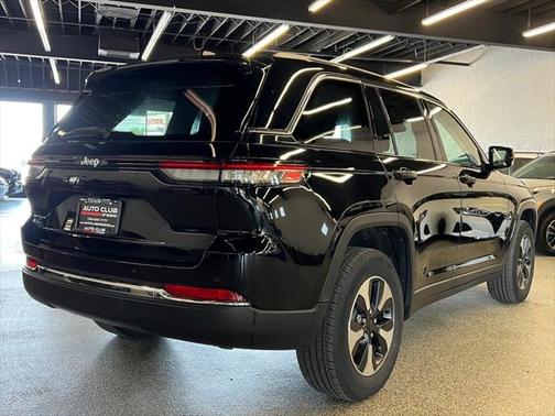 2023 Jeep Grand Cherokee 4xe Base