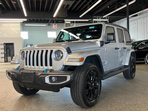 2023 Jeep Wrangler Sahara 4xe