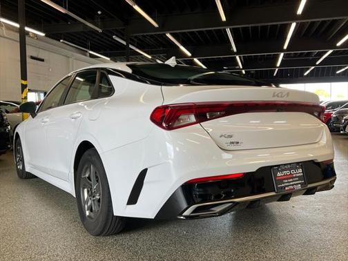 2022 Kia K5 LXS