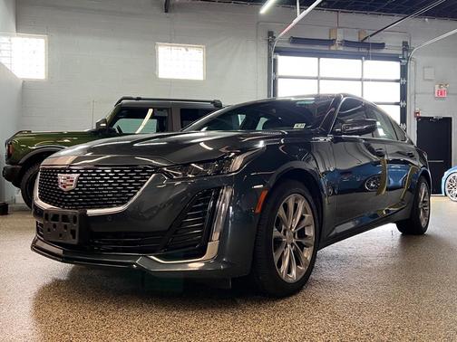 2022 Cadillac CT5 Premium Luxury