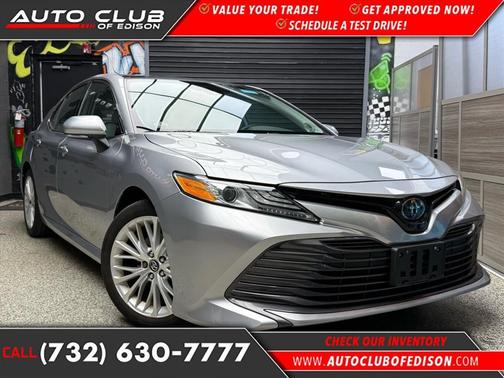 Celestial Silver Metallic (1j9) 2019 Toyota Camry XLE