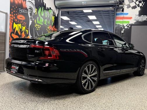 2024 Volvo S90 B6 Plus