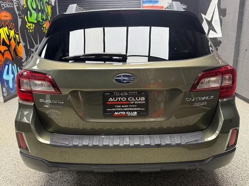 Wilderness Green Metallic (wgm) 2015 Subaru Outback 3.6R Limited