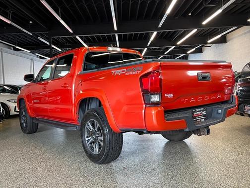 2018 Toyota Tacoma TRD Sport