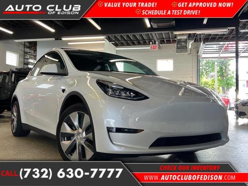 2022 Tesla Model Y Long Range Dual Motor All-Wheel Drive