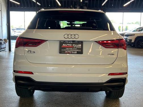 2022 Audi Q3 45 S line Premium Plus