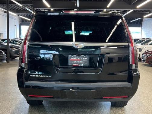 2017 Cadillac Escalade ESV Luxury