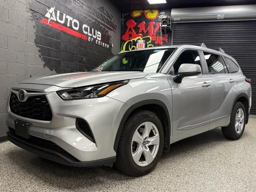 2023 Toyota Highlander L