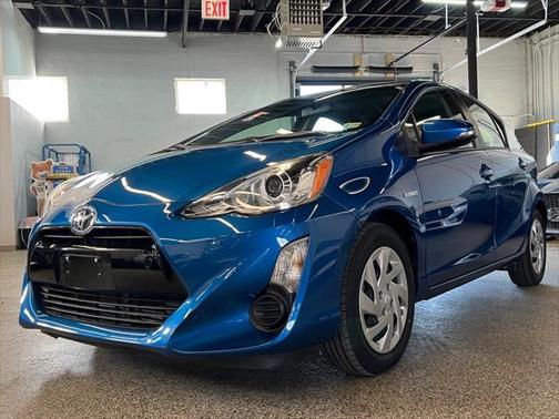 2015 Toyota Prius c Three