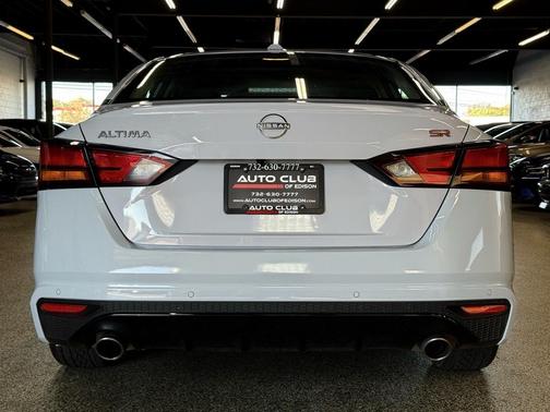 2024 Nissan Altima SR FWD