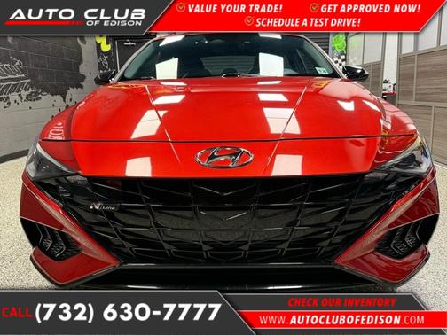 2022 Hyundai ELANTRA SE