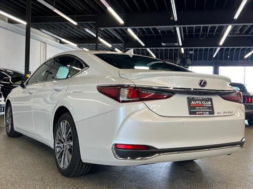2021 Lexus ES 250 Base