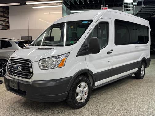 2017 Ford Transit-350 XLT