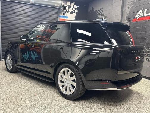 2023 Land Rover Range Rover P400 SE