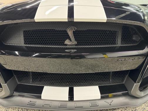 2021 Ford Shelby GT500 Base