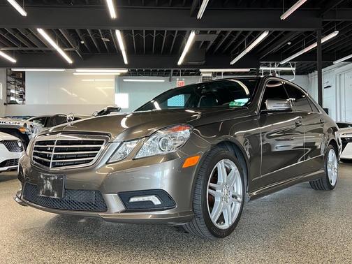 2010 Mercedes-Benz E-Class E 550 Sport